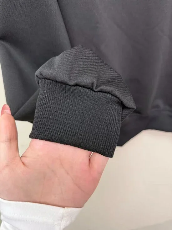 Alo Yoga Black Casual Sporty Cropped Crew Neck Sweatshirt, Size M. - Picture 8 of 8